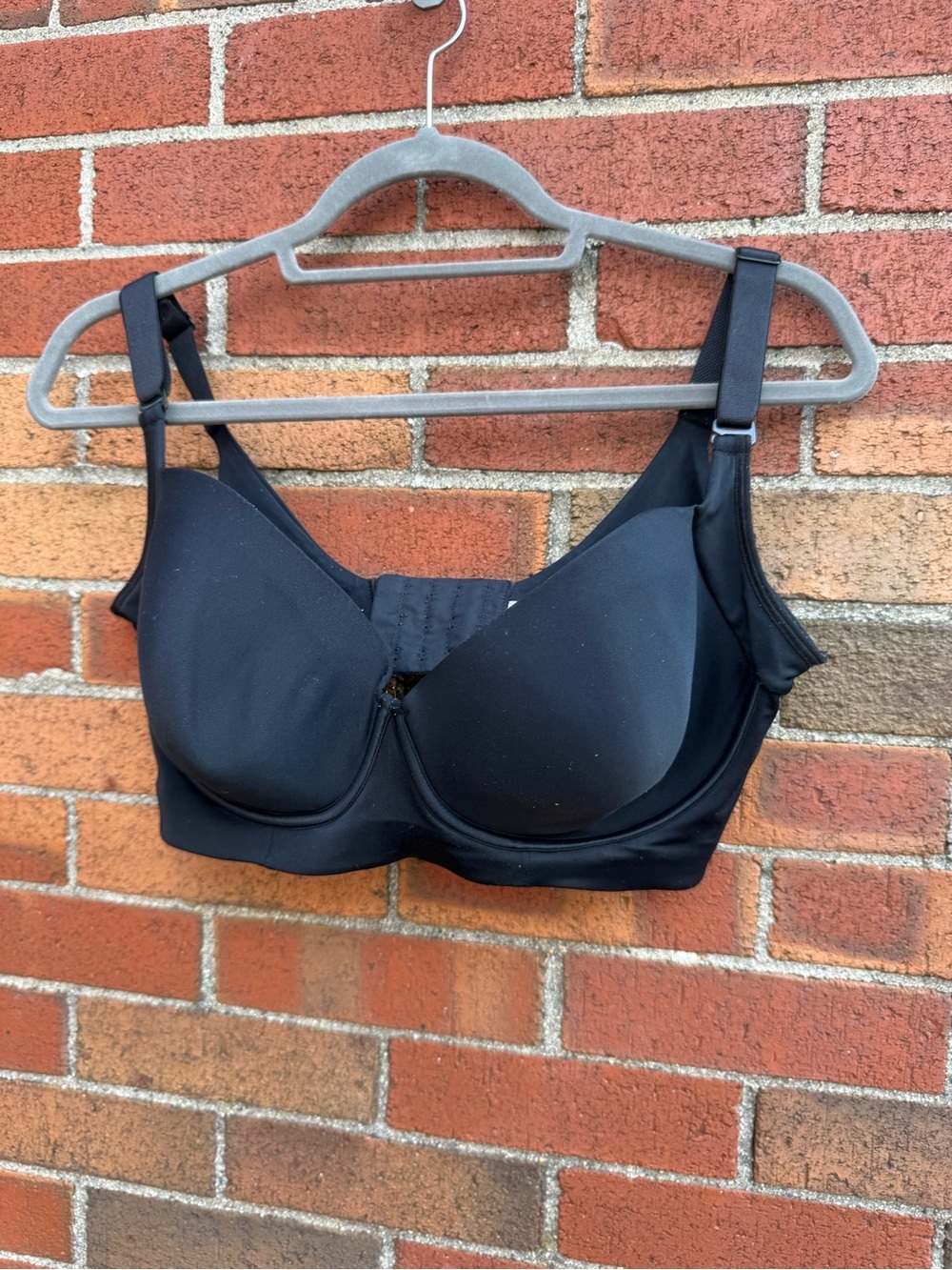 Leonisa Black Full Coverage Underwire T-Shirt Bra 40D Smooth Support